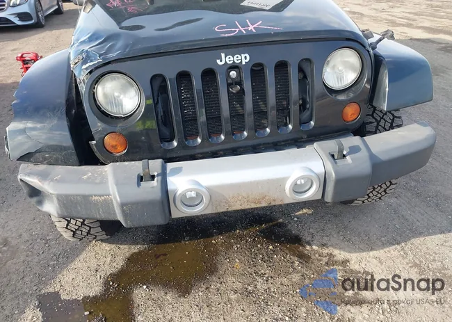 1C4BJWEG4CL138724: 44041966