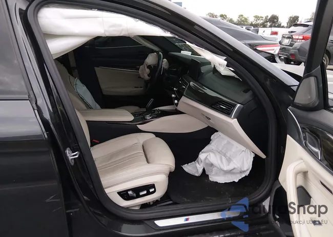 WBAJB9C5XJB034766: 44042060