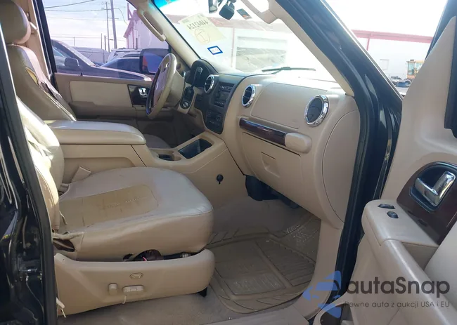 1FMFU19596LA70649: 44042124