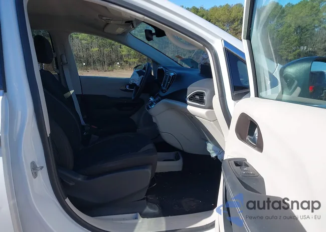 2C4RC1CG2RR105445: 44042160