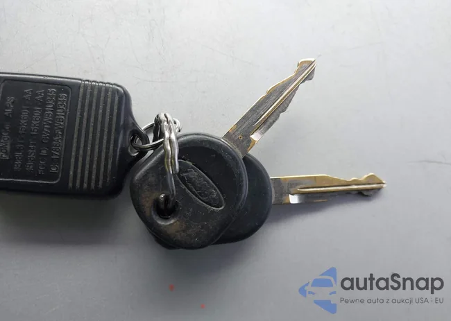 1FTPW12538FB62614: 44041248