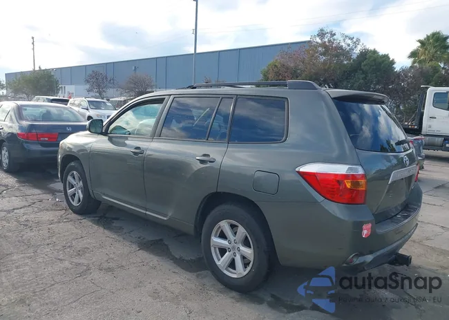 5TDBK3EH0AS040399: 44041258