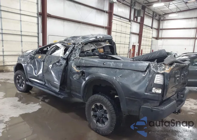 3C6TR5EJ1HG692768: 44041353