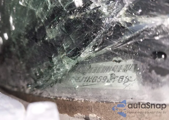 3C6TR5EJ1HG692768: 44041353