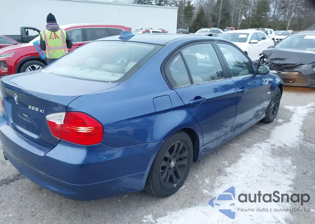 WBAVC93517K031956: 44041357