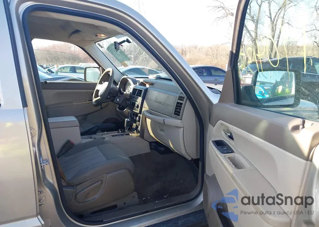 1J4PN2GK3AW117440: 44041375