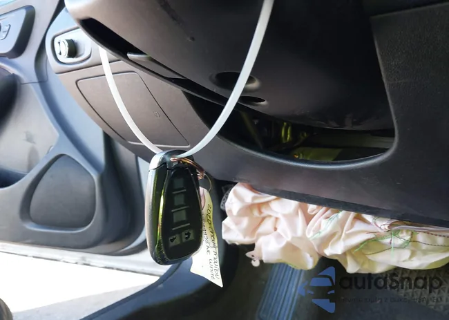 1G1ZD5ST5LF085637: 44042676