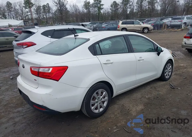 KNADM4A3XE6353353: 44042763