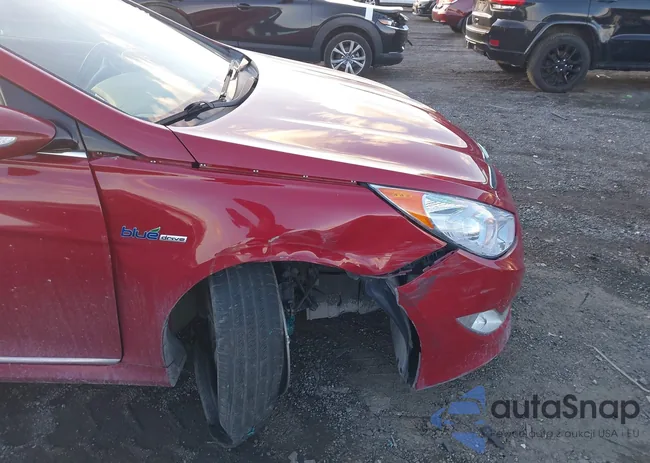 KMHEC4A44FA135728: 44042812