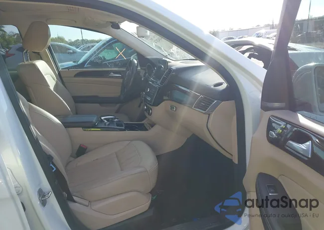 4JGDA5JBXJB175434: 44042874