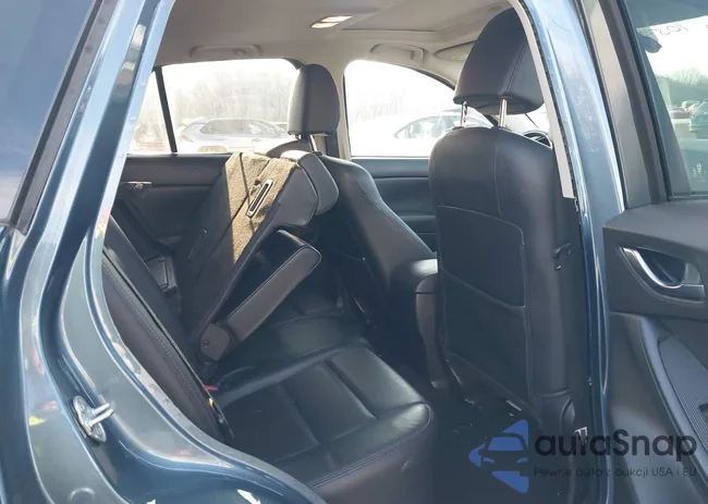 JM3KE4DY9F0490312: 44042915