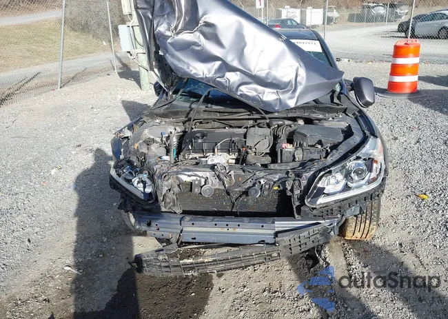 1HGCR2F80HA182754: 44042921