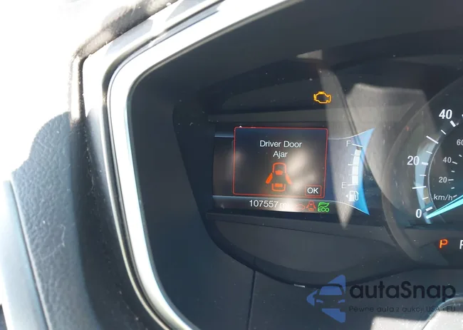 3FA6P0LU5KR126027: 44043010