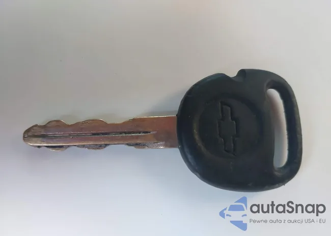 1GCHK29U03E248223: 44043212