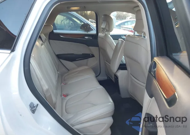 5LMCJ2D99HUL04925: 44043220