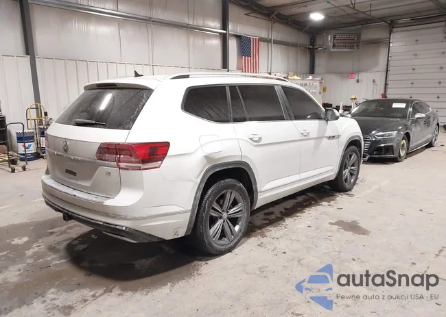 1V2YR2CA6KC595266: 44042319