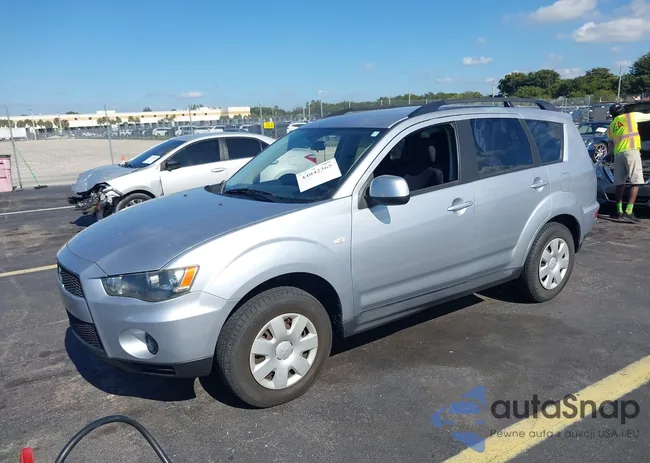 JA4AS2AW8BU010911: 44042365