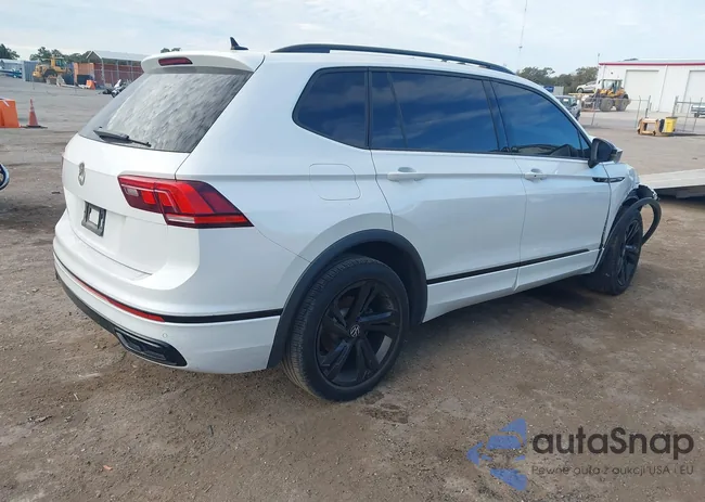 3VVCB7AX5PM106531: 44042373