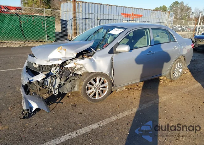 2T1BU40E09C019165: 44042477