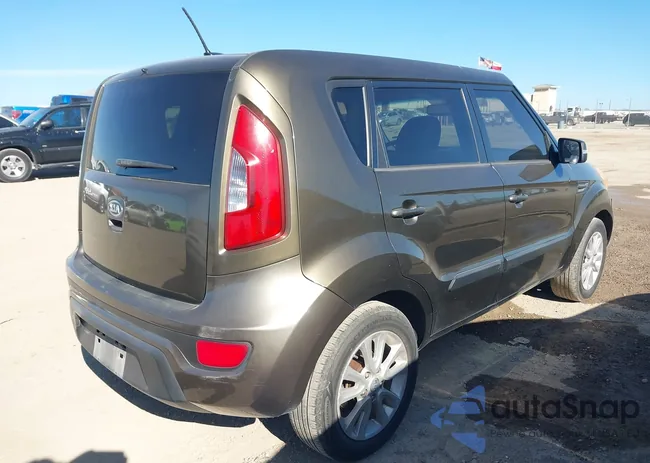 KNDJT2A60C7398705: 44042563