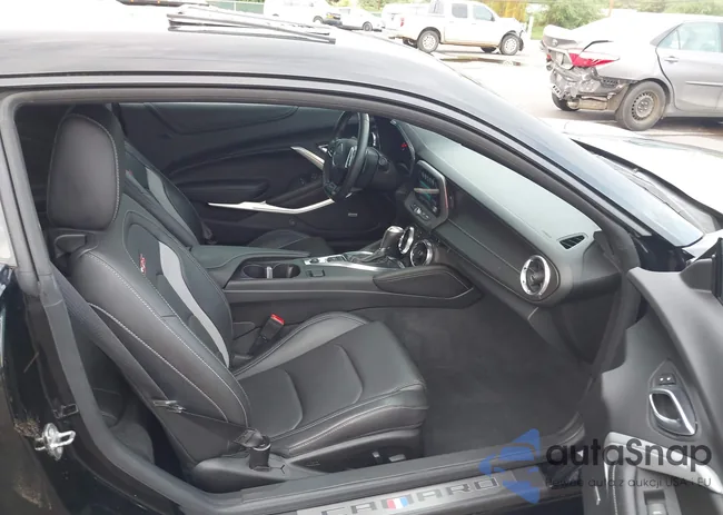 1G1FH1R77J0108814: 44043755