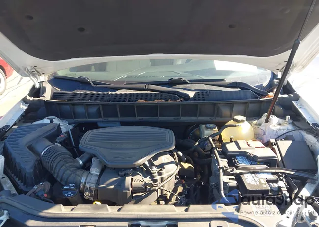 1GYKNBRS1HZ241996: 44043897