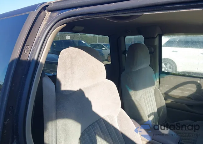 100CS19W018193581: 44043915