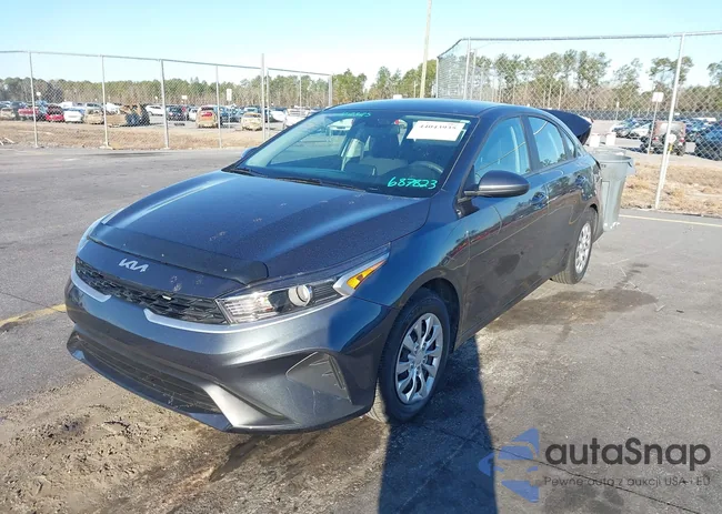 3KPF24AD0RE687823: 44043935