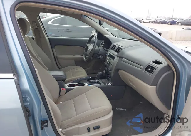 3FADP0L37BR204063: 44043973