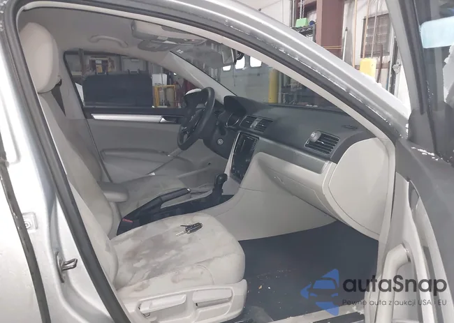 1VWAS7A31GC034860: 44043986