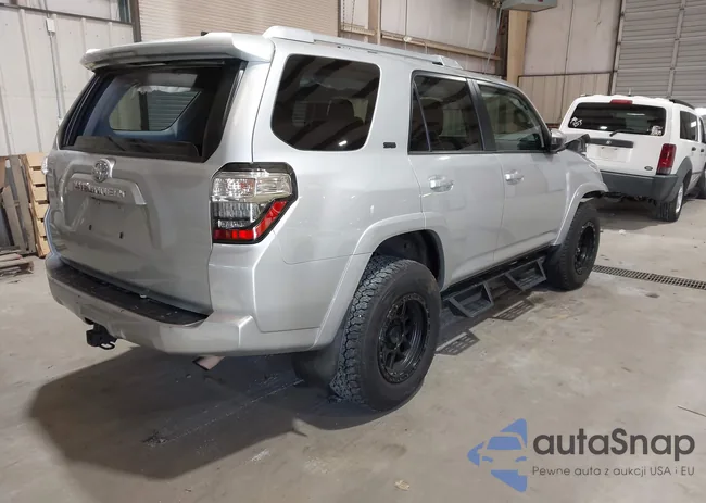 JTEBU5JR5J5567988: 44044010