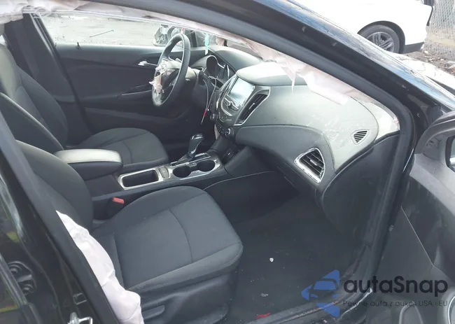 1G1BE5SM2J7191106: 44043333