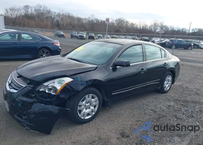 1N4AL2AP5CC146180: 44043348