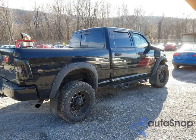 3C6UR5DJXFG538773: 44043406