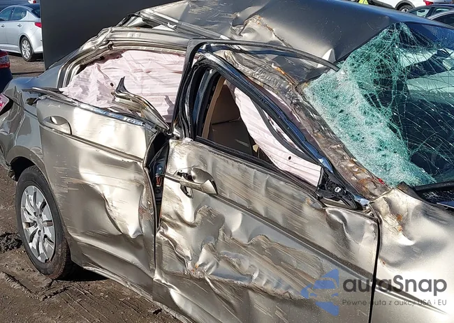 1HGCP2F34AA152527: 44043616