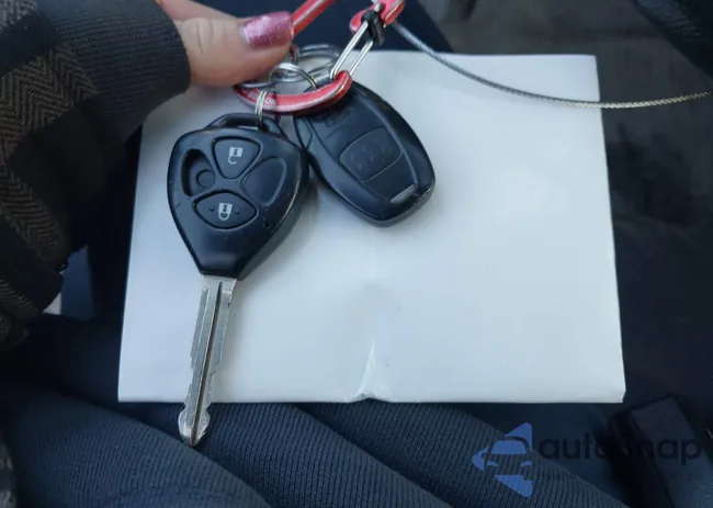 JTMZF4DV1A5031829: 44044632