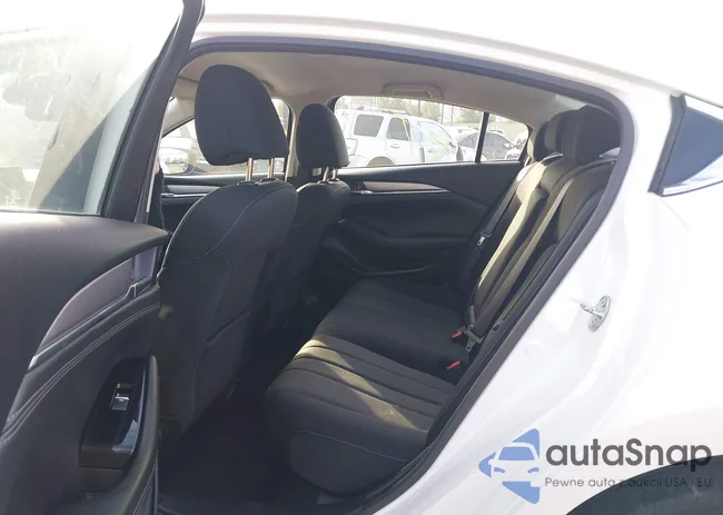 JM1GL1UM4J1327277: 44044674