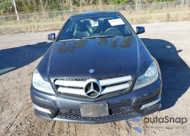 WDDGJ4HB3CF754901: 44044702