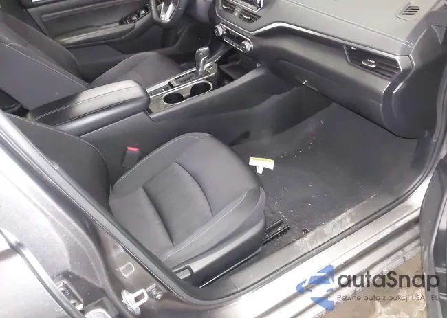 1N4BL4DW9LC281956: 44044725