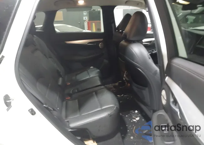 3PCAJ5M31KF128609: 44044728