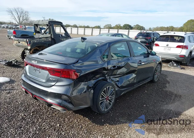 3KPF44AC7PE565507: 44044746