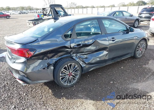 3KPF44AC7PE565507: 44044746