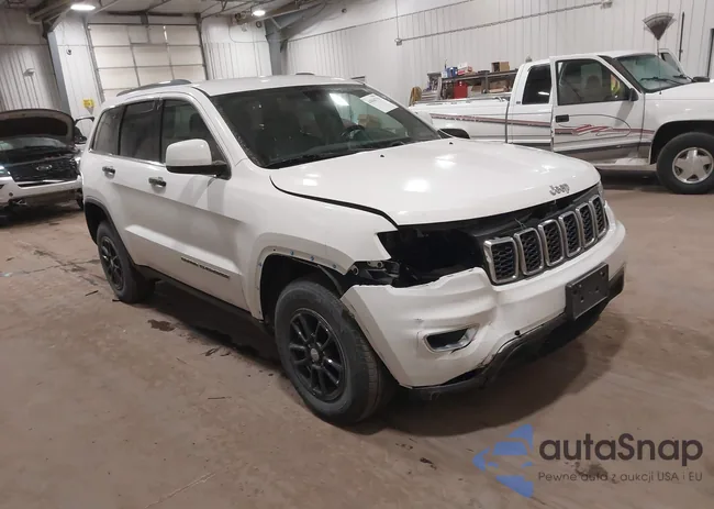 1C4RJFAG8JC310657: 44044758