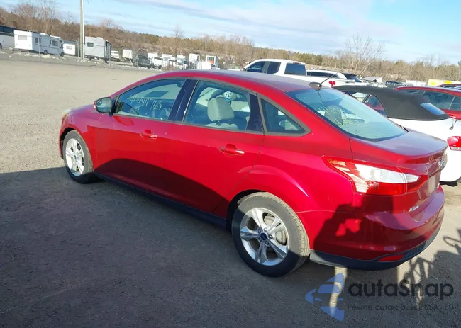 1FADP3F22EL121843: 44044765