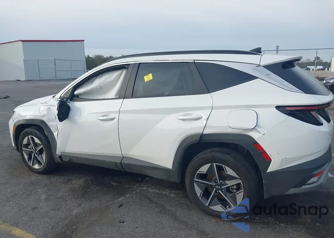 KM8JCDD14SU284519: 44044791