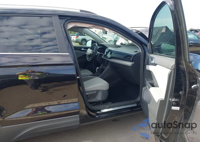 3VVRX7B23NM005967: 44044822