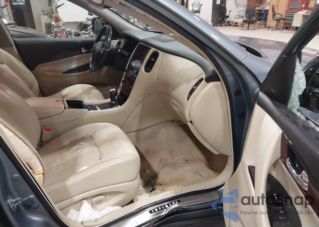 JN1BJ0RR8HM408776: 44044838