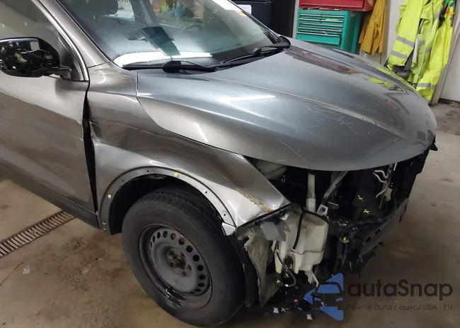 JN1BJ1CR0JW255657: 44044848