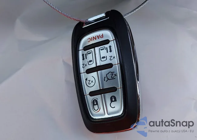 2C4RC1BG1NR150193: 44044874