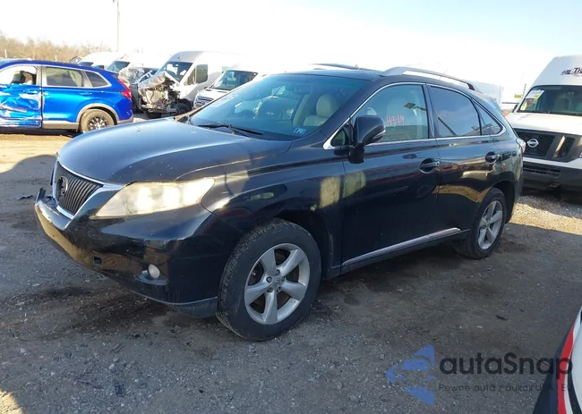 2T2BK1BA8CC123243: 44044879